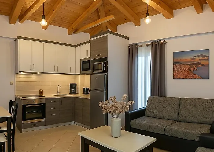 Orestis - Seaside Retreats * Stoúpa