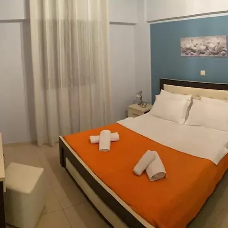 Apartment Orestis - Seaside Retreats *