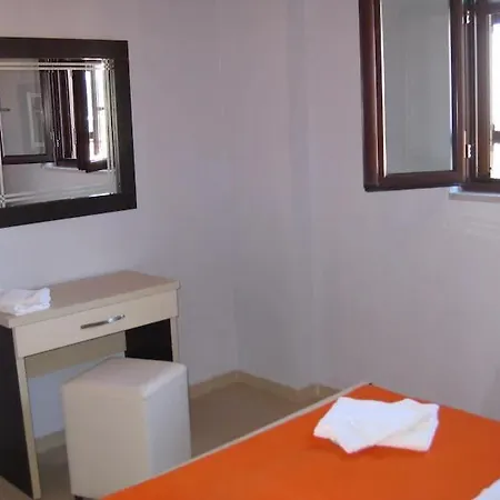 Orestis - Seaside Retreats Stoúpa